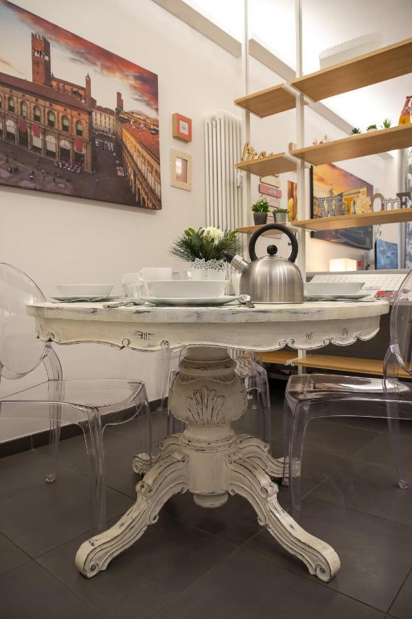 Happy Home Bo Centro Free Private Parking Bologne Extérieur photo