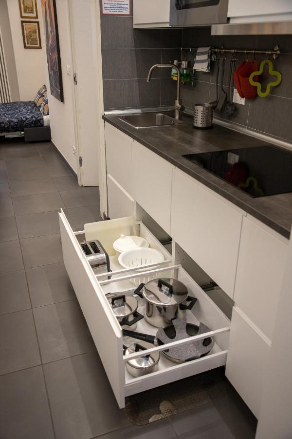 Happy Home Bo Centro Free Private Parking Bologne Extérieur photo