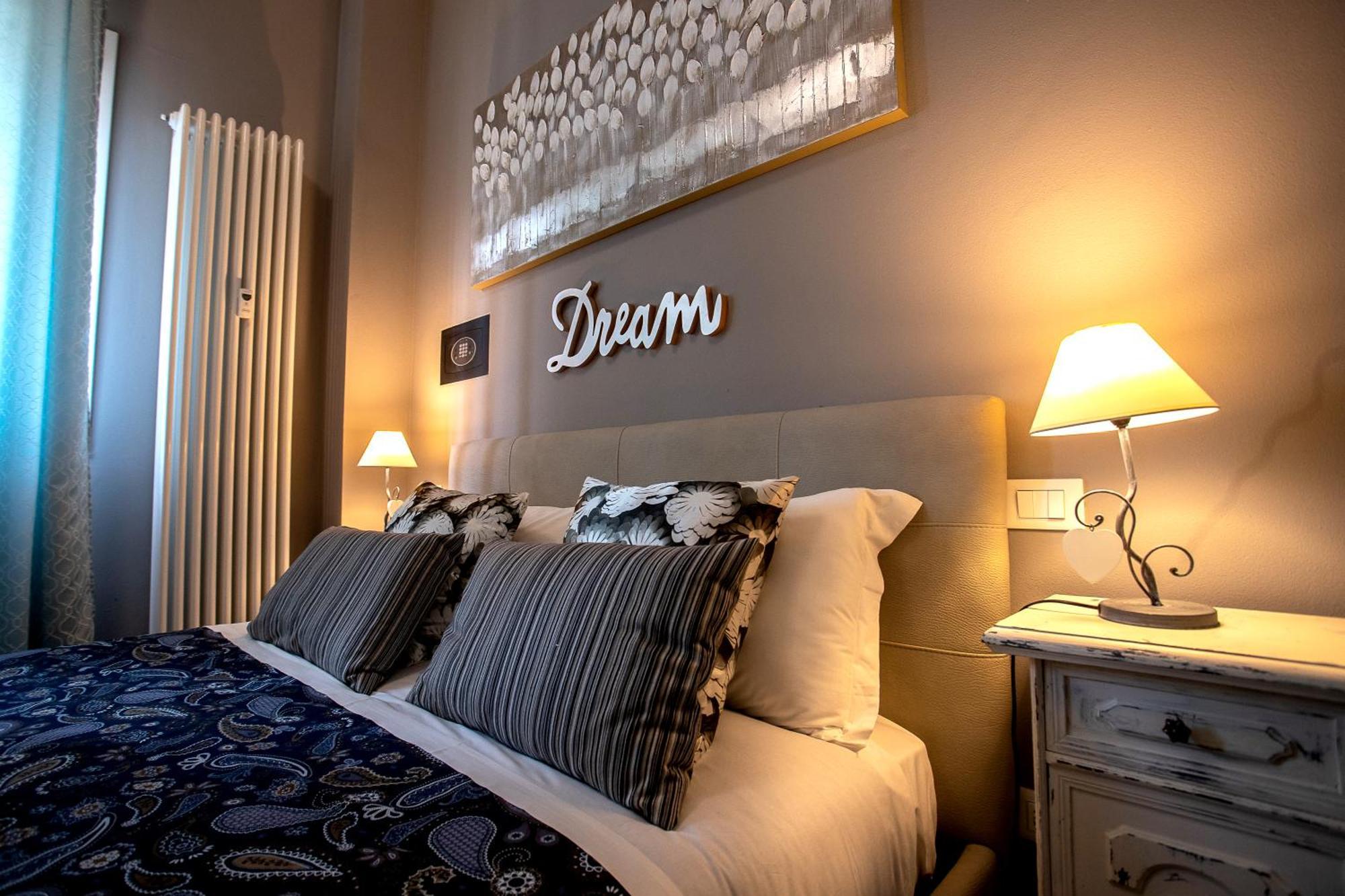 Happy Home Bo Centro Free Private Parking Bologne Extérieur photo